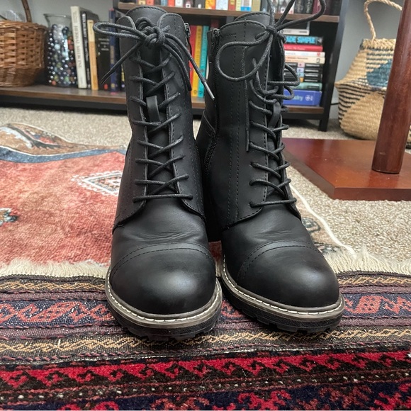 Olivia Miller heeled boots - Picture 3 of 11